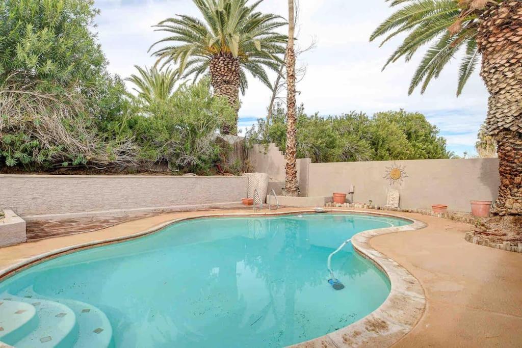Resort Style 4 Bedroom House With Pool Minutes From Strip Las Vegas Exterior photo